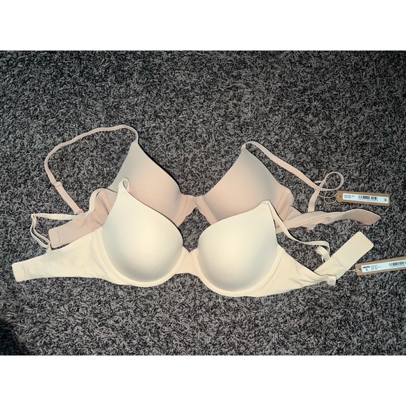 SKIMS Other - NWT SKIMS T-Shirt Bra Bundle (original and plunge) 32D